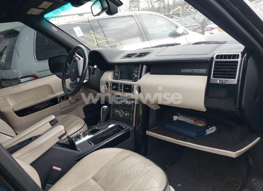 Photo 5 of 2010 Land Rover RANGE ROVER HSE (VIN SALMF1D40AA322063)