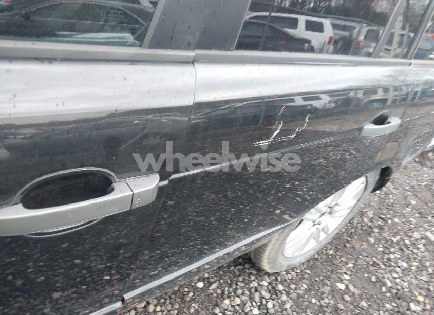 Photo 6 of 2010 Land Rover RANGE ROVER HSE (VIN SALMF1D40AA322063)