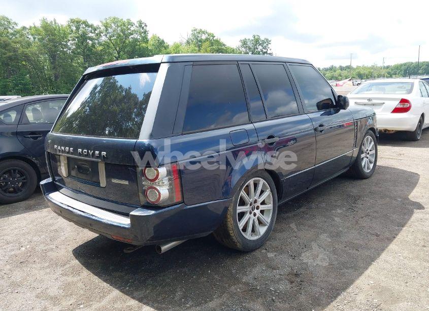 Photo 4 of 2011 Land Rover RANGE ROVER SUPERCHARGED (VIN SALMF1E40BA335637)