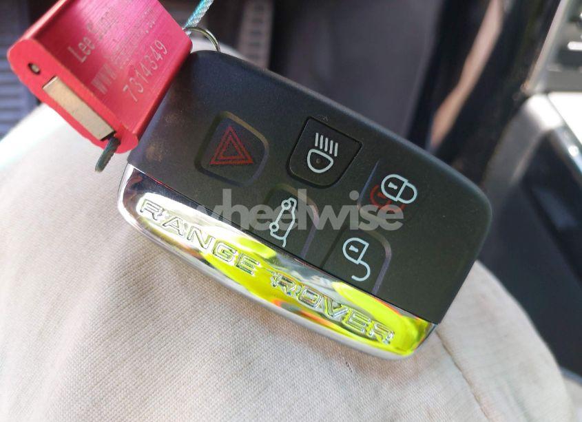 Photo 11 of 2011 Land Rover RANGE ROVER SUPERCHARGED (VIN SALMF1E43BA340959)