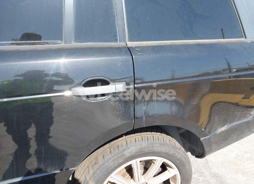 Photo 6 of 2011 Land Rover RANGE ROVER SUPERCHARGED (VIN SALMF1E44BA332305)