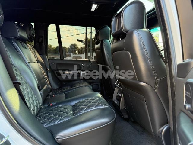 2011 LAND ROVER RANGE ROVER HSE LUXURY (VIN SALMF1E46BA357805) main photo