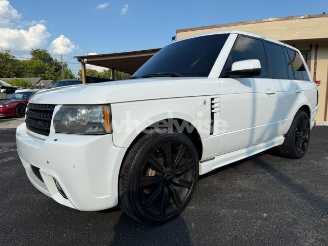 Photo 5 of 2011 LAND ROVER RANGE ROVER HSE LUXURY (VIN SALMF1E46BA357805)