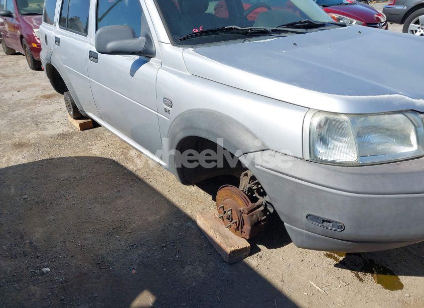 Photo 6 of 2003 Land Rover FREELANDER SE (VIN SALNY22243A230690)