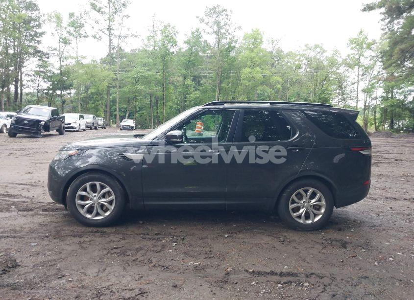 Photo 14 of 2018 Land Rover DISCOVERY SE (VIN SALRG2RV3JA050778)