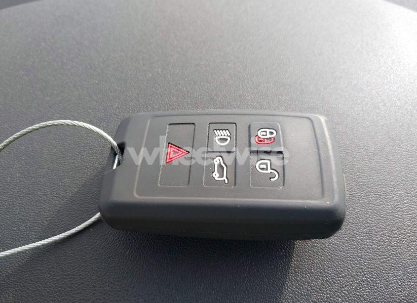 Photo 11 of 2019 Land Rover DISCOVERY SE (VIN SALRG2RV3K2401040)