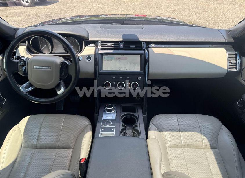 Photo 6 of 2020 Land Rover DISCOVERY SE (VIN SALRG2RV4L2428006)