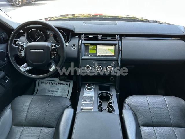 Photo 10 of 2019 LAND ROVER DISCOVERY SE (VIN SALRG2RV6K2401310)