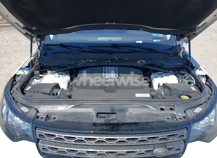 Photo 10 of 2018 Land Rover DISCOVERY SE (VIN SALRG2RV9JA072588)