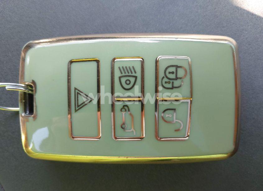 Photo 11 of 2018 Land Rover DISCOVERY SE (VIN SALRG2RV9JA072588)