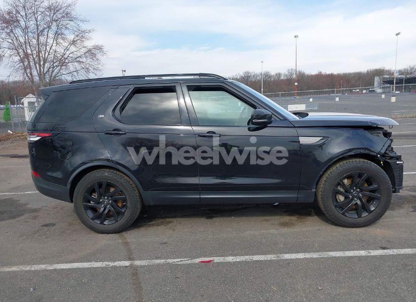 Photo 14 of 2020 Land Rover DISCOVERY SE (VIN SALRG2RVXL2428818)