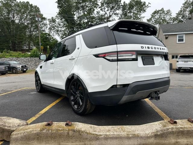 Photo 7 of 2017 LAND ROVER DISCOVERY SE (VIN SALRGBBVXHA045789)