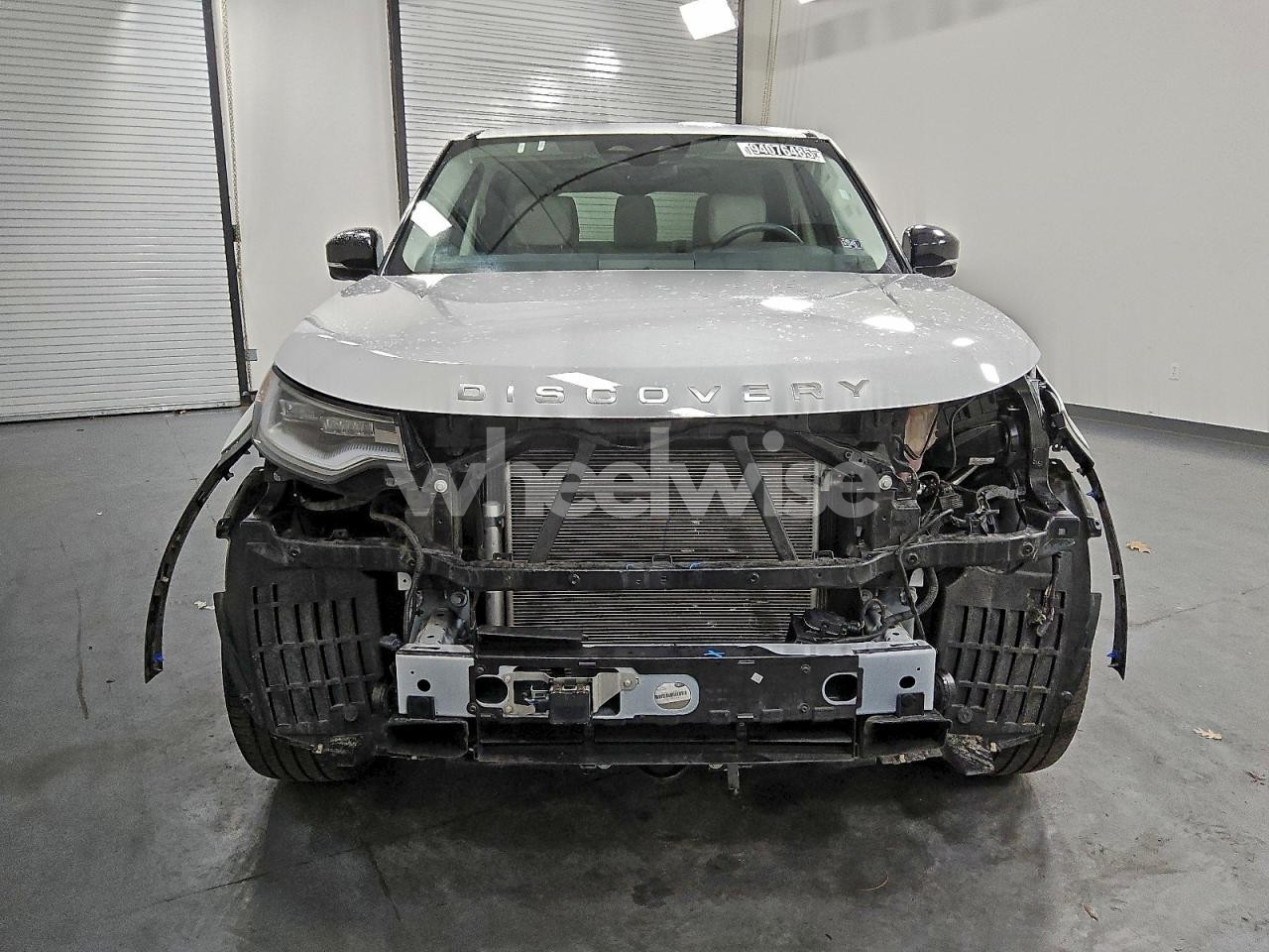 Photo 5 of 2025 LAND ROVER DISCOVERY S (VIN SALRJ2FX2S2503484)