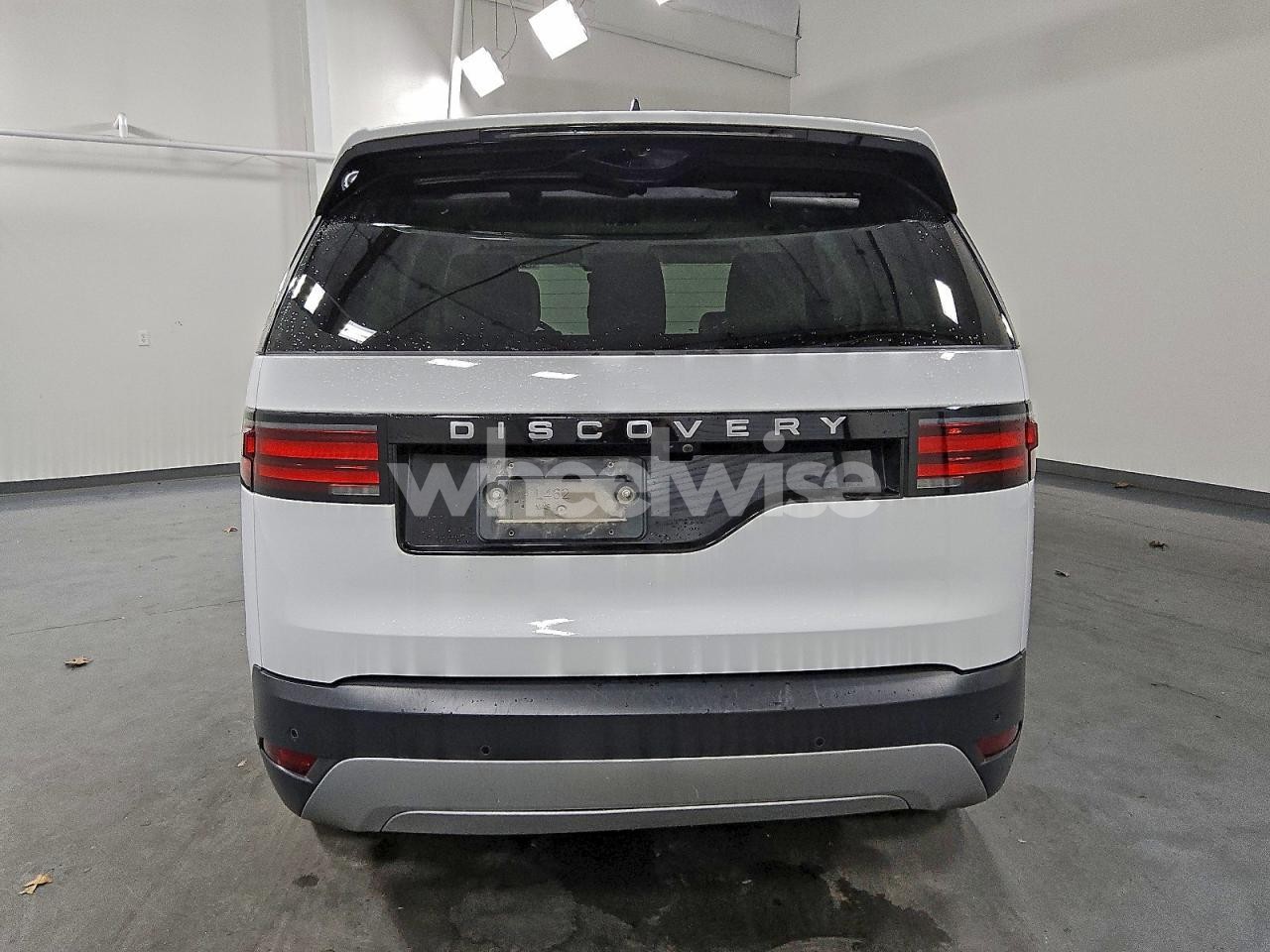 Photo 6 of 2025 LAND ROVER DISCOVERY S (VIN SALRJ2FX2S2503484)