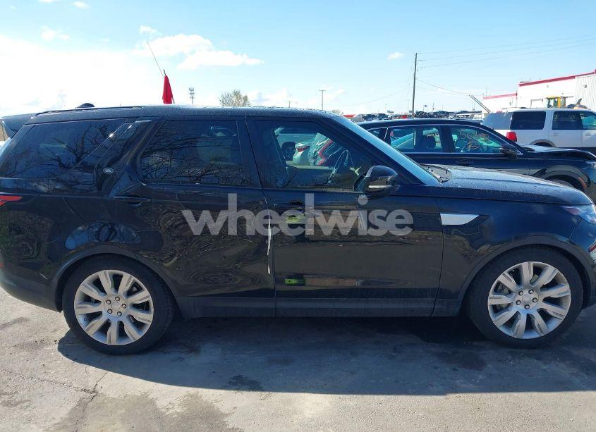 Photo 13 of 2018 Land Rover DISCOVERY HSE (VIN SALRR2RV2JA073107)