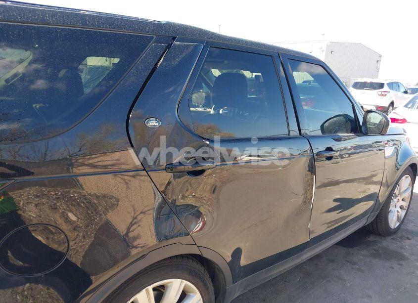 Photo 18 of 2018 Land Rover DISCOVERY HSE (VIN SALRR2RV2JA073107)