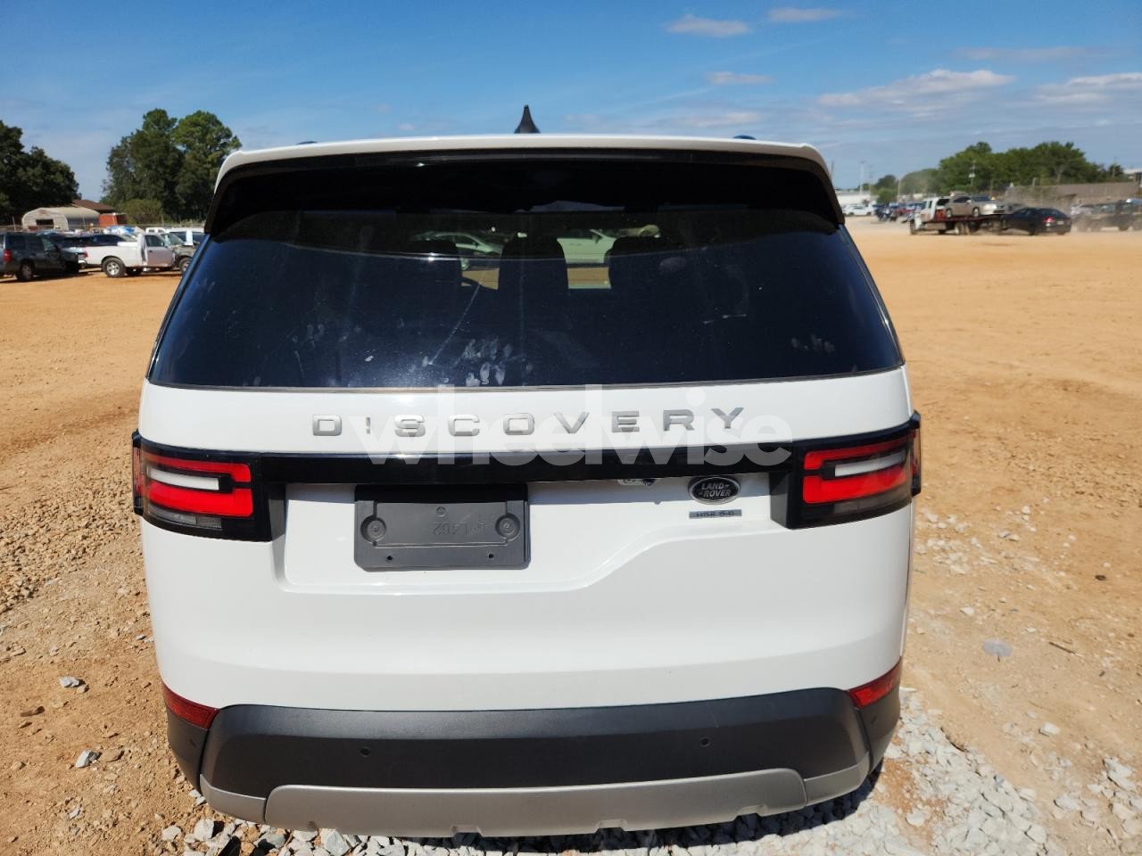 Photo 6 of 2019 LAND ROVER DISCOVERY HSE (VIN SALRR2RV2K2411259)