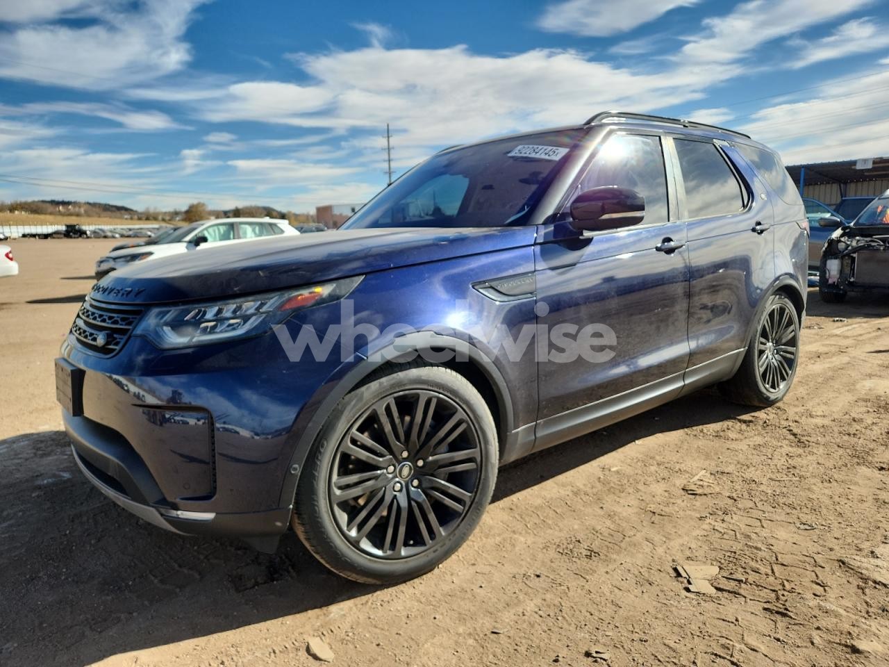 2018 LAND ROVER DISCOVERY HSE (VIN SALRR2RV6JA068220) main photo