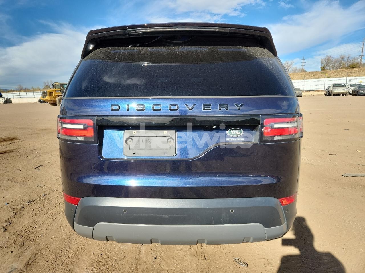 Photo 6 of 2018 LAND ROVER DISCOVERY HSE (VIN SALRR2RV6JA068220)