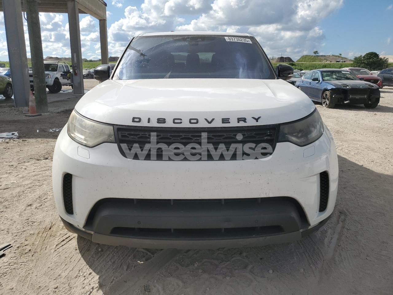 Photo 5 of 2018 LAND ROVER DISCOVERY HSE (VIN SALRR2RV8JA053735)