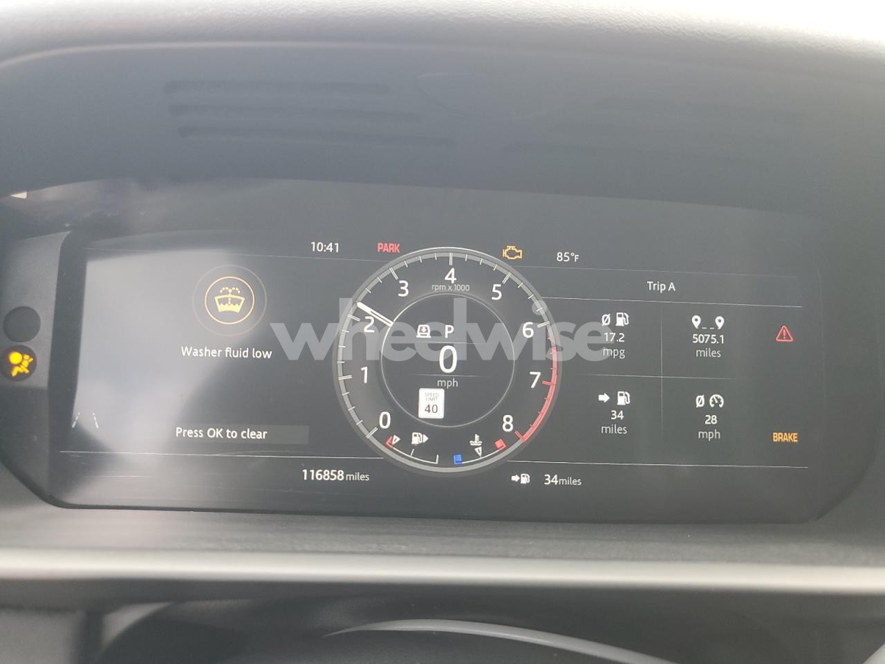 Photo 9 of 2018 LAND ROVER DISCOVERY HSE (VIN SALRR2RV8JA053735)