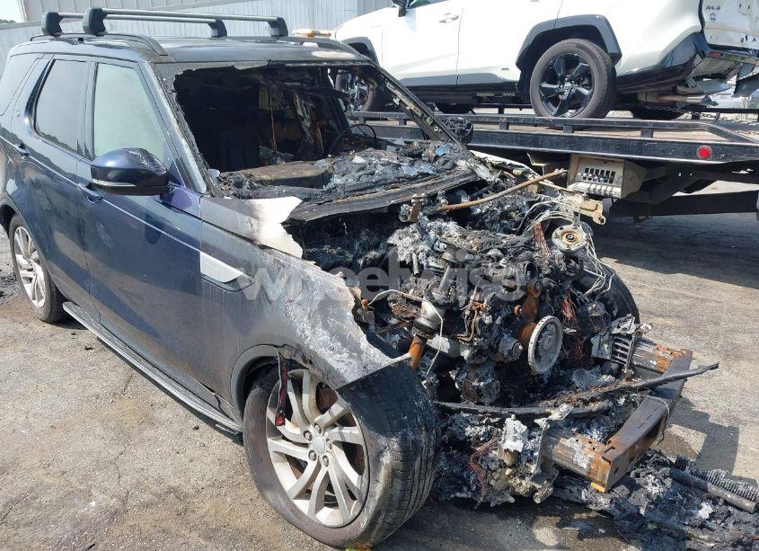 Photo 6 of 2018 Land Rover DISCOVERY HSE (VIN SALRR2RV8JA054495)