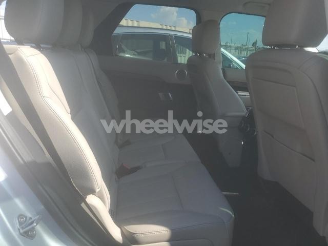 Photo 3 of 2018 LAND ROVER DISCOVERY HSE (VIN SALRR2RV9JA056966)