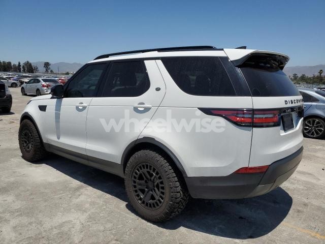 Photo 11 of 2017 LAND ROVER DISCOVERY HSE (VIN SALRRBBK0HA043839)