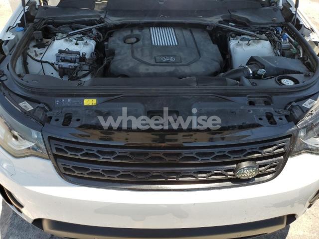 Photo 5 of 2017 LAND ROVER DISCOVERY HSE (VIN SALRRBBK0HA043839)