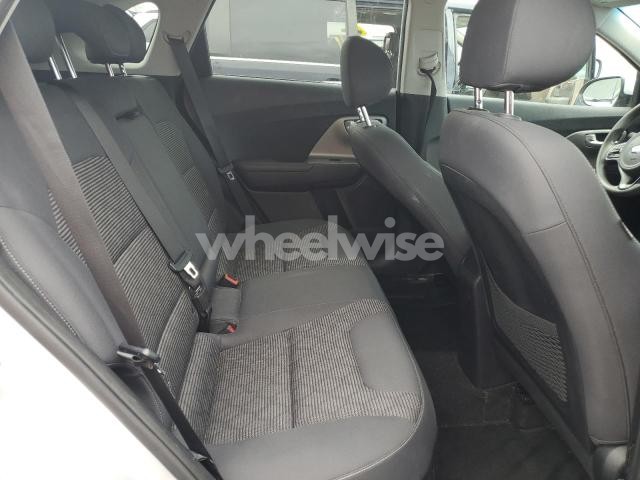 Photo 7 of 2019 KIA NIRO FE (VIN SALRRBBV2HA013719)