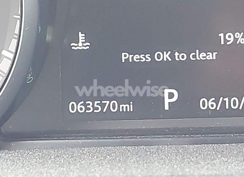 Photo 15 of 2017 Land Rover DISCOVERY HSE (VIN SALRRBBVXHA026198)