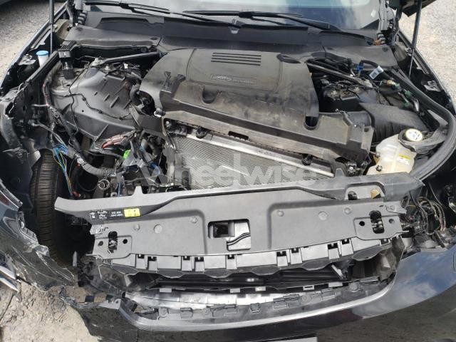 Photo 2 of 2023 LAND ROVER DISCOVERY S R-DYNAMIC N/A (VIN SALRT2EX3P2472314)