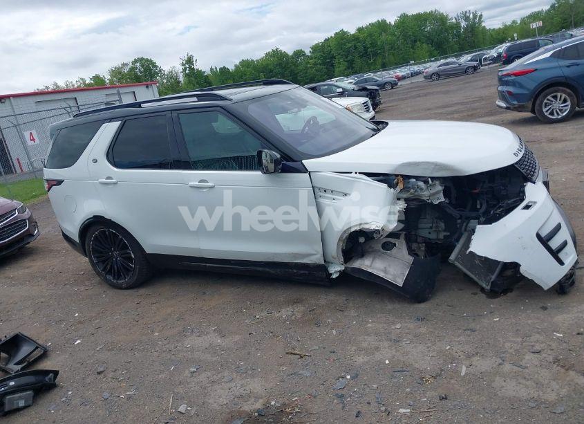 Photo 13 of 2019 Land Rover DISCOVERY HSE LUXURY (VIN SALRT2RK6K2405598)