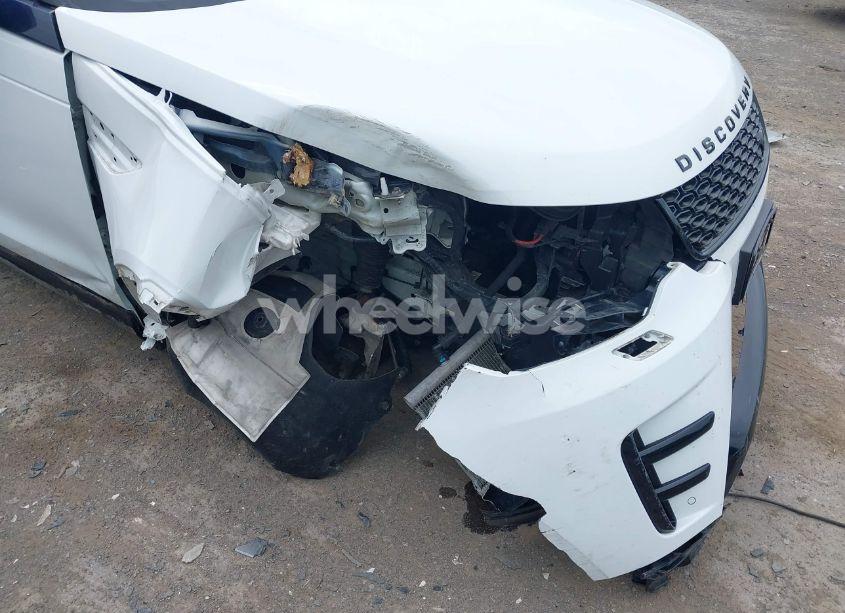 Photo 6 of 2019 Land Rover DISCOVERY HSE LUXURY (VIN SALRT2RK6K2405598)