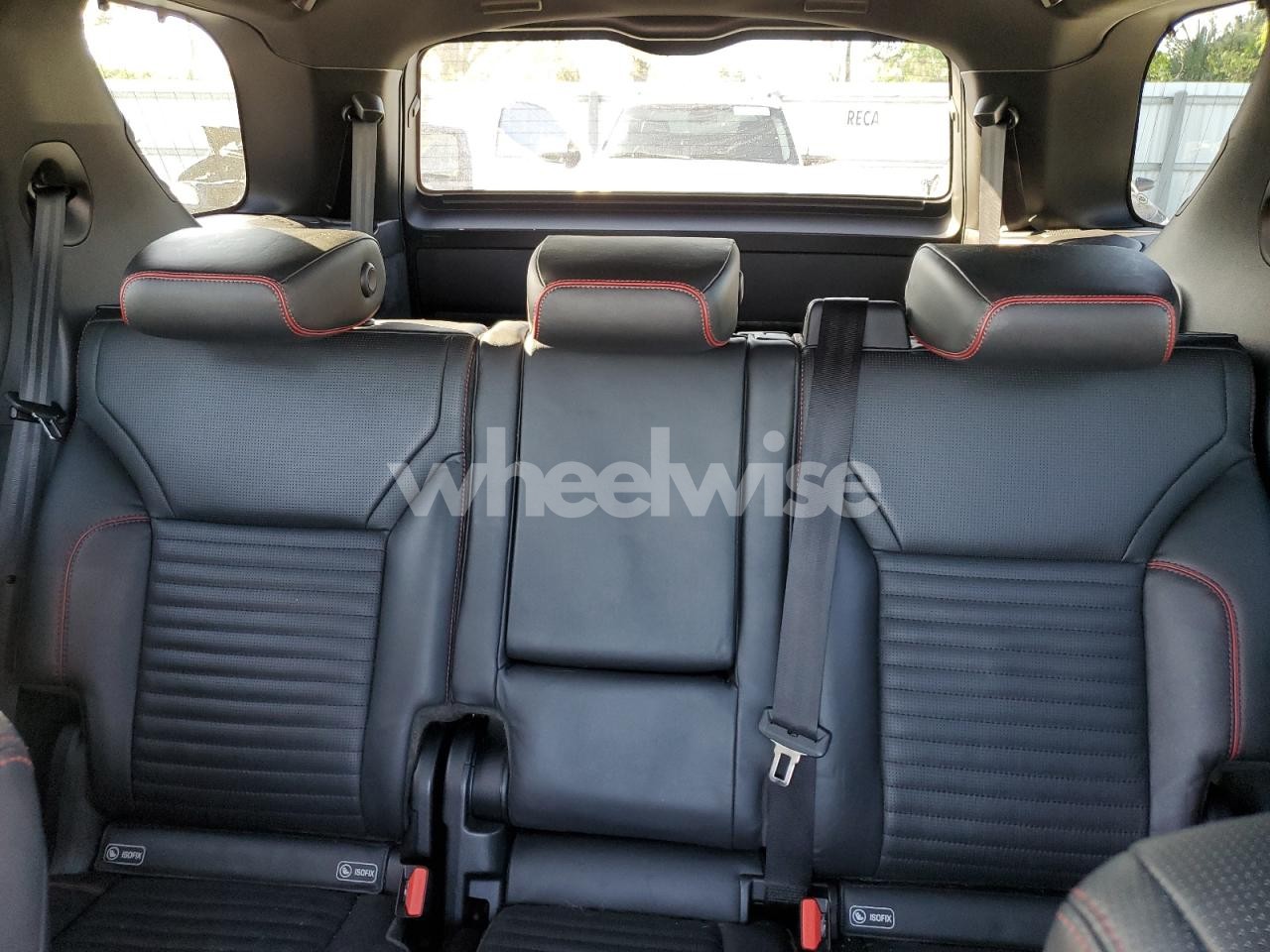 Photo 10 of 2018 LAND ROVER DISCOVERY HSE LUXURY (VIN SALRT2RV4JA067181)