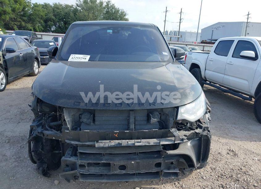 Photo 13 of 2018 Land Rover DISCOVERY HSE LUXURY (VIN SALRT2RV7JA057924)