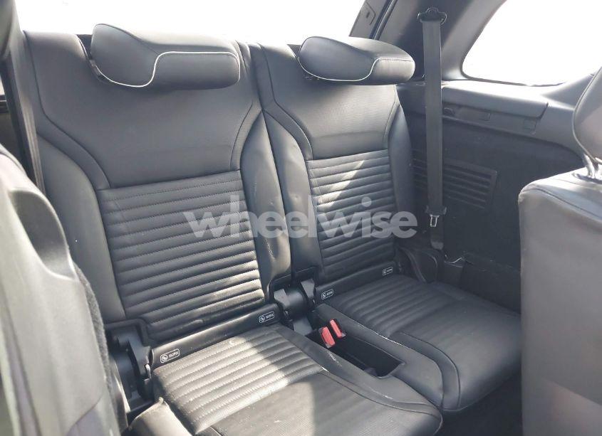 Photo 18 of 2018 Land Rover DISCOVERY HSE LUXURY (VIN SALRT2RV7JA057924)