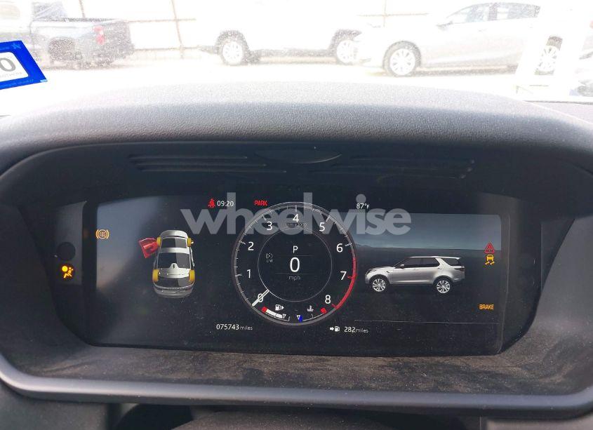 Photo 7 of 2018 Land Rover DISCOVERY HSE LUXURY (VIN SALRT2RV7JA057924)