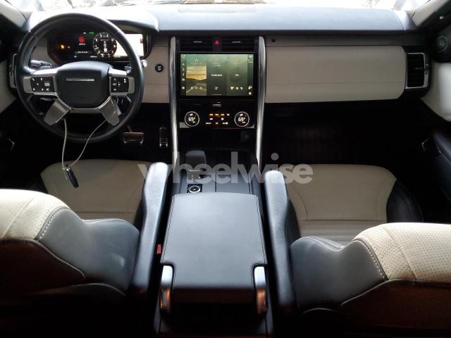 Photo 6 of 2021 LAND ROVER DISCOVERY S R-DYNAMIC N/A (VIN SALRT2RX0M2447800)