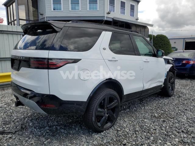Photo 8 of 2024 LAND ROVER DISCOVERY METROPOLITAN EDITION (VIN SALRW4EU0R2495934)