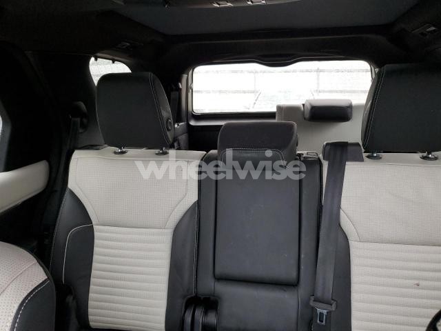 Photo 10 of 2024 LAND ROVER DISCOVERY METROPOLITAN EDITION (VIN SALRW4EU2R2494347)