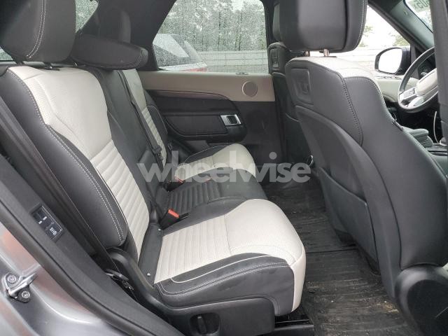 Photo 5 of 2024 LAND ROVER DISCOVERY METROPOLITAN EDITION (VIN SALRW4EU2R2494347)