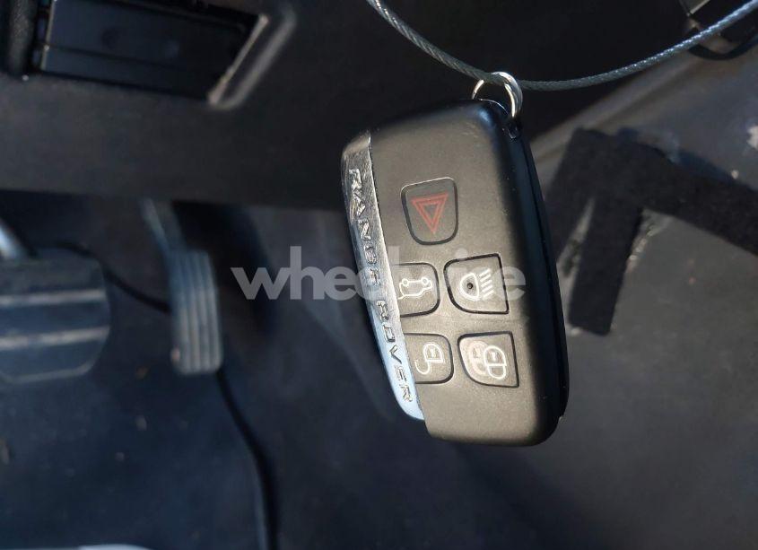 Photo 11 of 2012 Land Rover RANGE ROVER SPORT (VIN SALSH2E41CA720391)