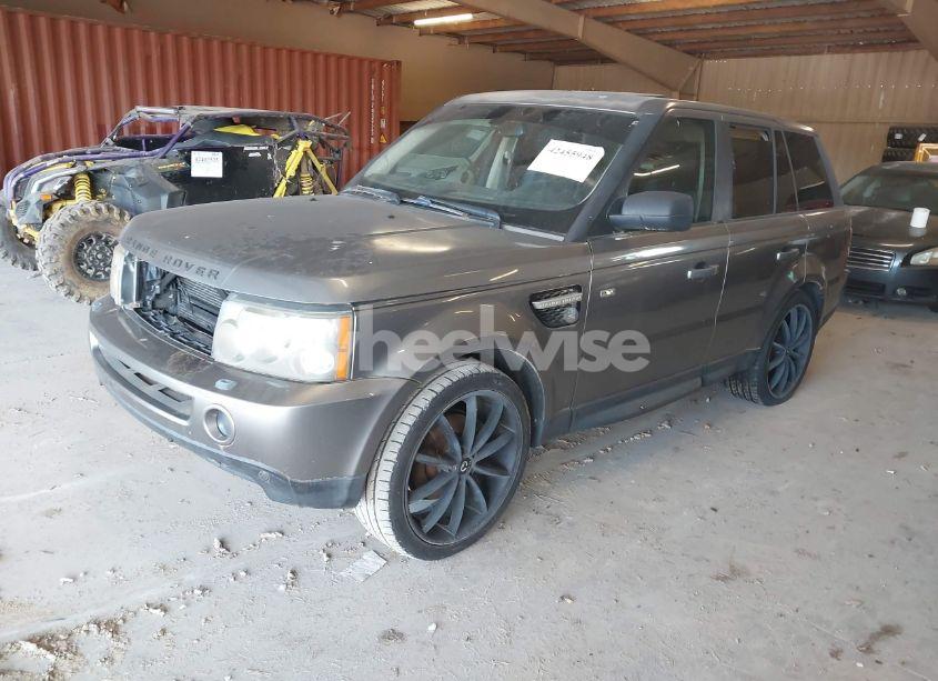Photo 2 of 2007 Land Rover RANGE ROVER SPORT HSE (VIN SALSK25437A109933)