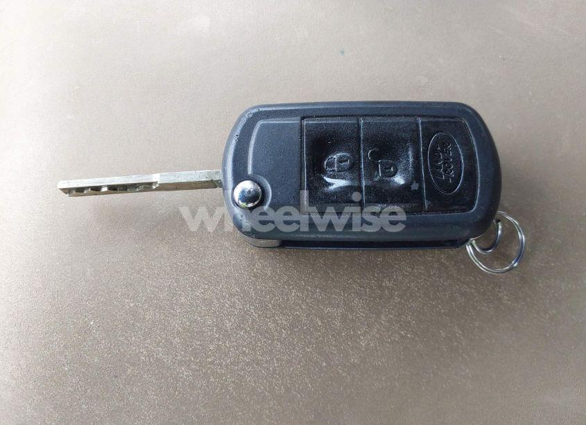 Photo 11 of 2008 Land Rover RANGE ROVER SPORT HSE (VIN SALSK25458A120952)