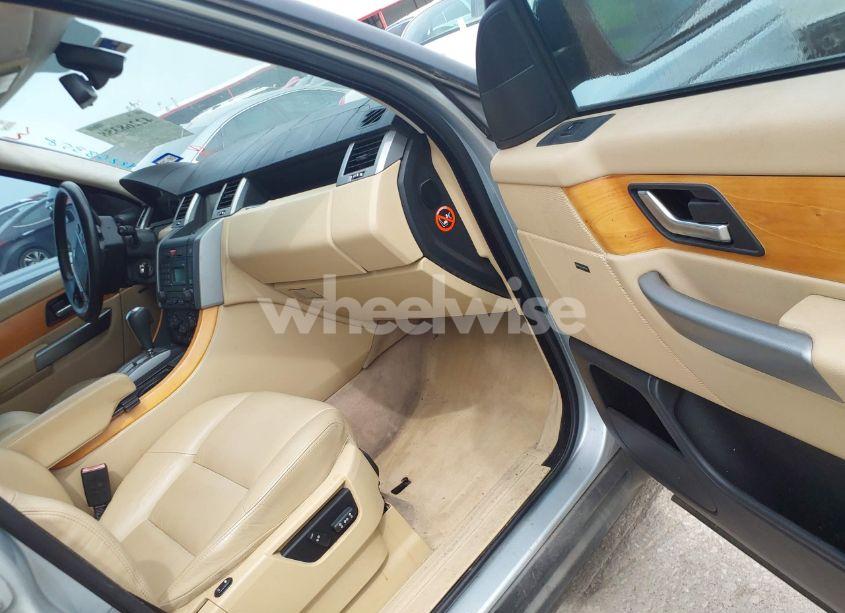 Photo 5 of 2008 Land Rover RANGE ROVER SPORT HSE (VIN SALSK25458A120952)