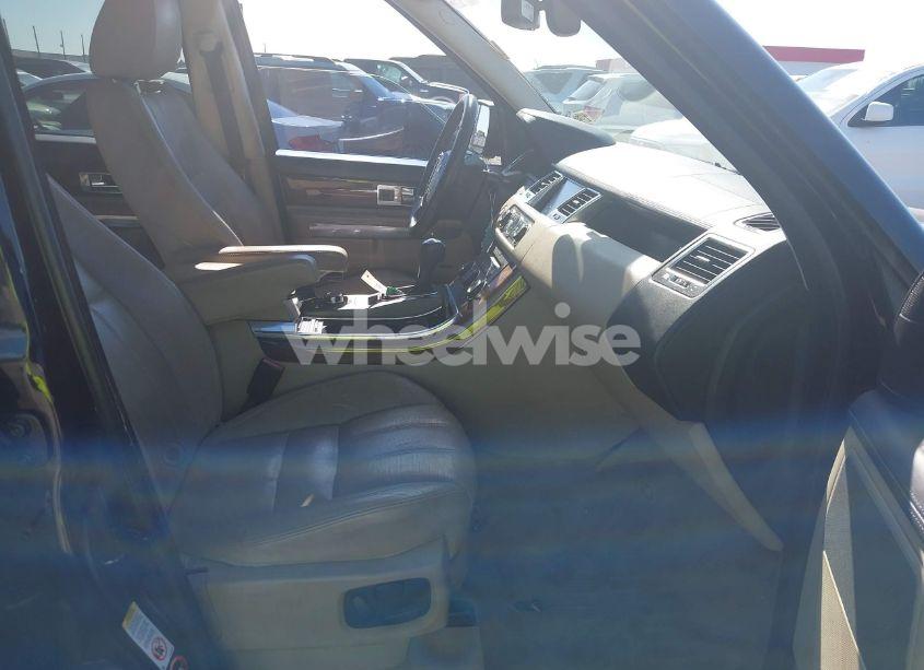 Photo 5 of 2010 Land Rover RANGE ROVER SPORT HSE (VIN SALSK2D41AA218397)