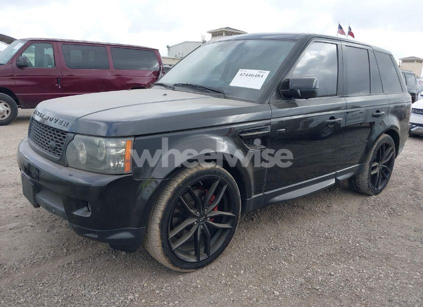 Photo 2 of 2011 Land Rover RANGE ROVER SPORT HSE (VIN SALSK2D44BA292396)