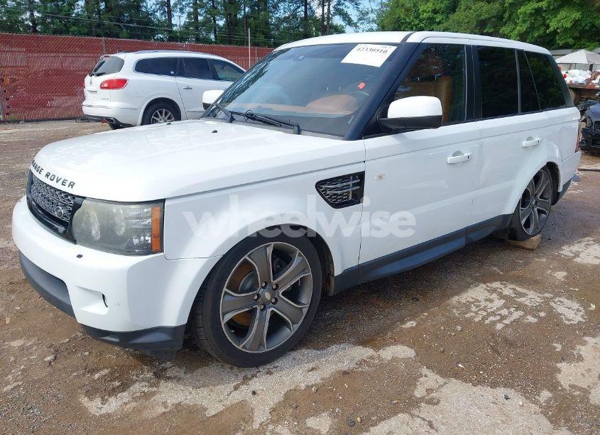 Photo 2 of 2013 Land Rover RANGE ROVER SPORT HSE (VIN SALSK2D44DA777107)