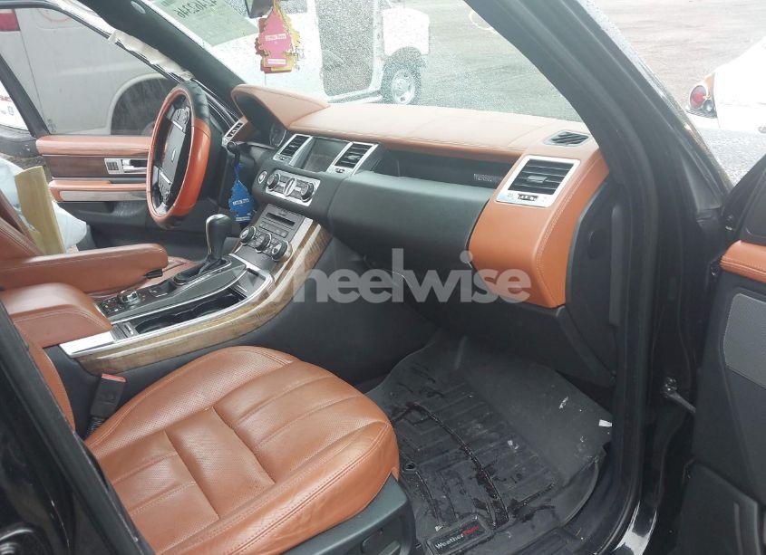 Photo 5 of 2011 Land Rover RANGE ROVER SPORT HSE (VIN SALSK2D47BA703645)